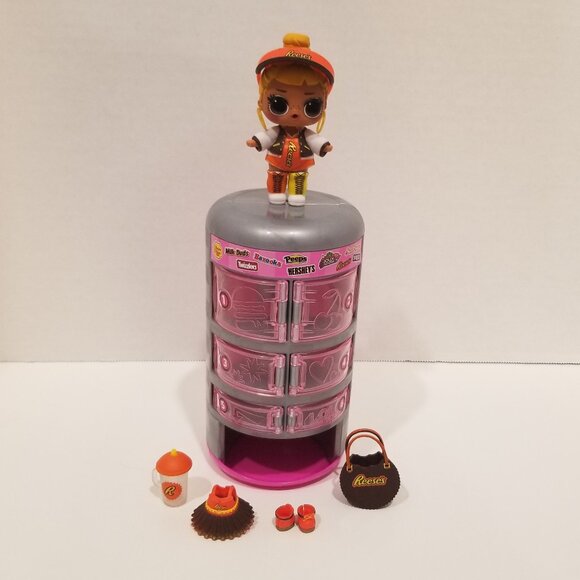 L.O.L. Surprise Loves Mini Sweets Surprise-O-Matic Reese's Cup Doll Set, EUC - Picture 4 of 15